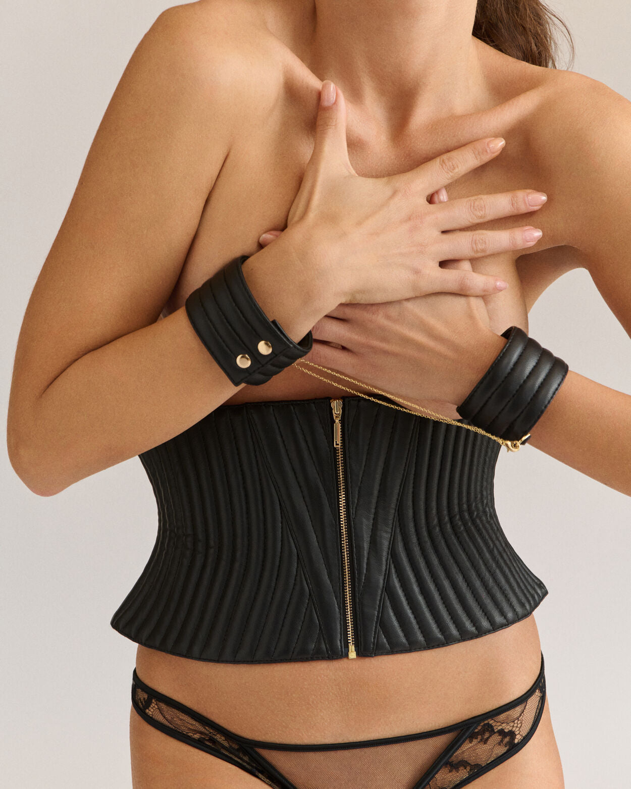 SERRE TAILLE ALPHA
