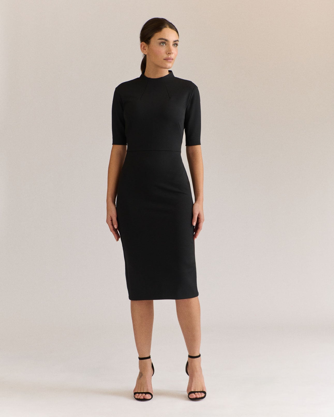 ROBE WYNN